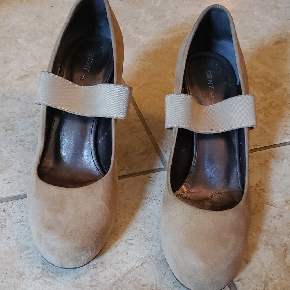 DKNY shoes
